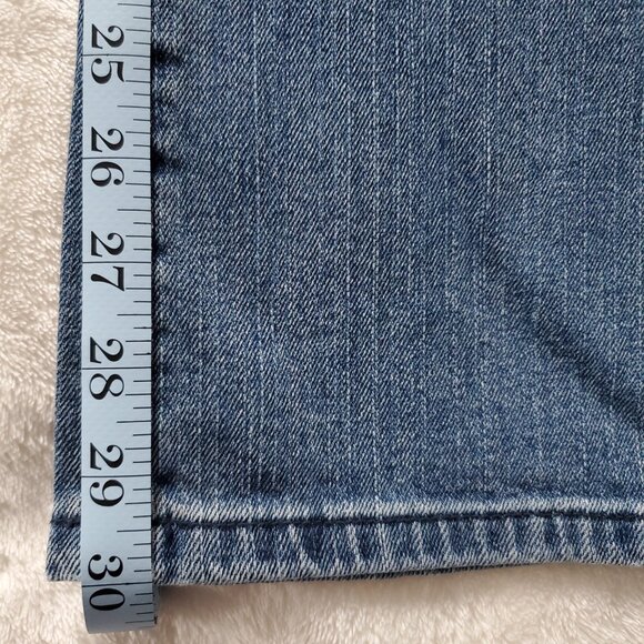 American Eagle Distressed Original Boot Denim Jeans Size 2 Low Rise - Picture 9 of 9